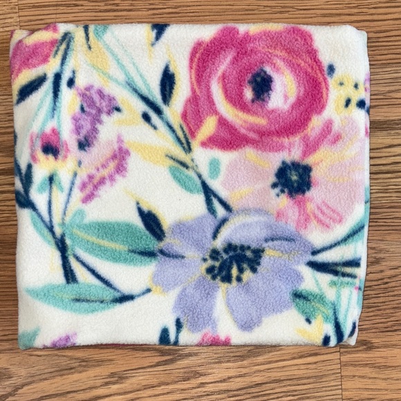 Floral Print Fleece Neck Warmer in White, Pink and Purple - Picture 1 of 3